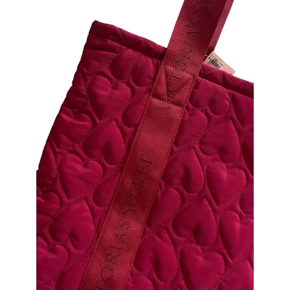 New Victoria’s Secret Red Quilted Puffer Heart Tote Bag Large Overnight - Picture 3 of 5